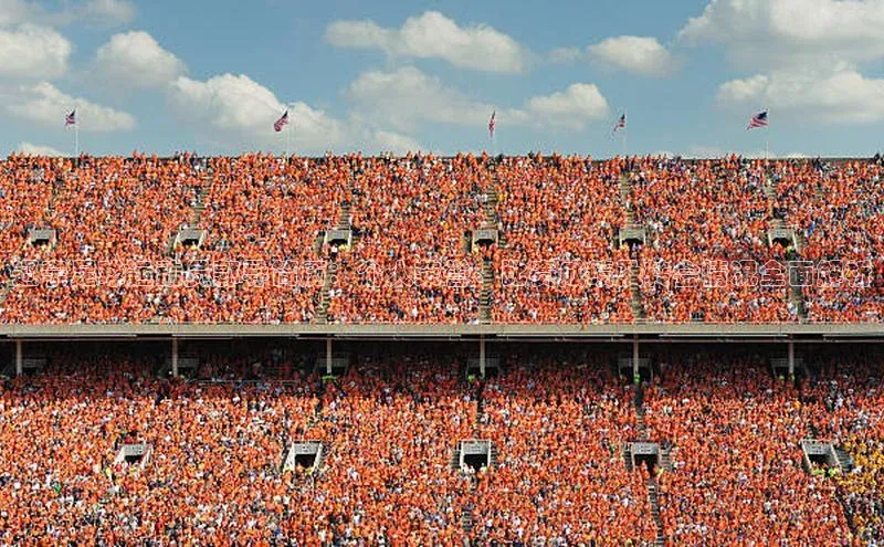 长征娱乐度小满支付辽宁足球运动员郭导简历：个人荣誉、比赛成绩及转会情况全面解析